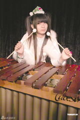 组图：萝莉许雅涵入选世界美少女成热门话题