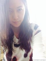 组图：徐静蕾深夜发自拍照 自嘲好久没自恋了