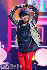 组图：李玟雨佳仁亮相MCD GirlsDay获第一