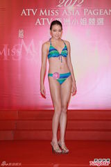 组图：候选亚姐泳装亮相 韩国选手压鼻否认整容