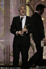 组图：阿方索-卡隆凭《地心引力》获最佳导演