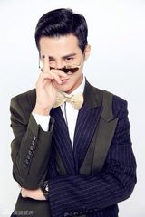 组图：众星欢乐拜大年 森碟可爱林依晨异国祝福