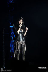 高清：张惠妹北京开唱摇滚范　和观众High足三小时