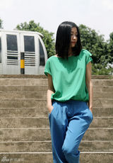 组图：田原受邀参加品牌时装展 时尚品味获肯定