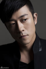 组图：林申写真不羁微笑雅痞范足