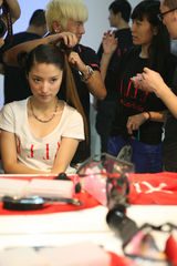 高清组图：快乐女声拍摄第三期电子专辑封面花絮