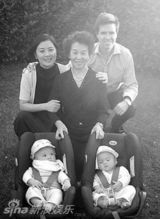 组图：涉案央视前主播姜丰清纯旧照曝光