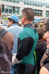 幻灯图集：漫展街拍 “山寨周杰伦”和僵尸人亮相