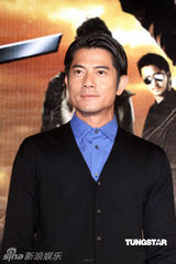 组图：郭富城拍打片保持身材 与舒淇默契如老夫老妻