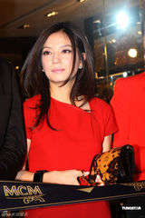 高清：赵薇婚后变乖乖女 称谢霆锋张柏芝为爱情榜样