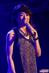 组图：林忆莲开唱新歌发布 男友恭硕良缺席