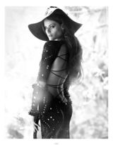 组图：巴西超模伊莎贝莉-芳塔娜写真秀完美曲线