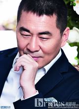 组图：蒋勤勤再拍婚纱写真 甜蜜依偎陈建斌