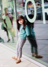 组图：5岁小萝莉走红微博 小天使萌化网友心