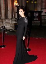 高清组图：维多利亚现身伦敦出席英国时装协会奖