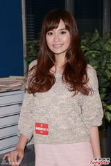 组图：《神枪狙击》将拍 周海媚徐子珊变情敌