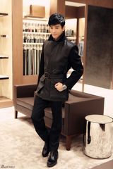 组图：陈晓东曝秋冬写真 气质优雅俊朗帅气