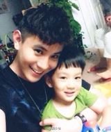 组图：最帅潮爸萌娃走红 潮萌不输林志颖父子