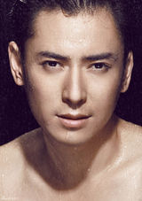 高清图：韩栋湿身大片曝光 阳光男孩蜕变性感男人