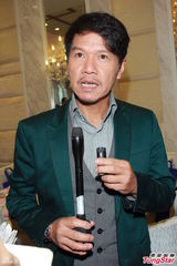 组图：张家辉难忘昔日受训点滴 行军礼显帅气