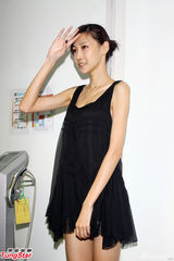 组图：陆瑶被蔡康永吓出大姨妈 纸片身材挺原装巨乳