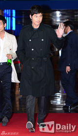 组图：BigBang郑雨盛(郑宇成)等助阵《同窗生》VIP试映