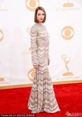 组图：第65届电视艾美奖红毯明星