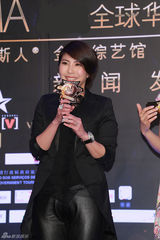 组图：华语榜中榜启动 许茹芸曝6月韩国办婚礼