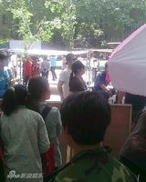 组图：赵薇《致青春》百张片场工作照曝光