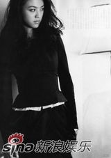 幻灯图集： 荒木经惟黑白影像记录汤唯爱的故事