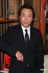 组图：黎耀祥为儿子不往内地发展