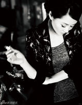 高清图：许晴最新写真曝光 时尚大气潮范儿十足