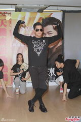 组图：郭富城新MV首播 表演牛魔王闹天宫