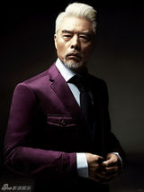 组图：张双利曝写真大片 精神饱满意气风发