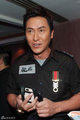 组图：香港慈善演唱会马德钟罗仲谦等现身支持