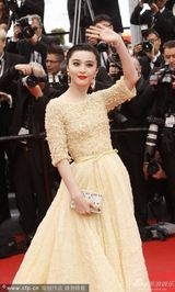 组图：范冰冰助阵红毯蕾丝纱裙雍容繁复