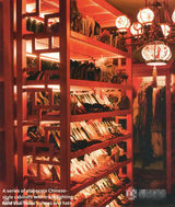 组图：脱衣舞娘蒂塔情趣闺房探秘 生活香艳奢华