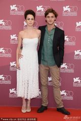 组图：《第三次》发布会 导演伊瑞科等主创亮相