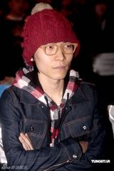 幻灯图：高晓松力证婚姻无恙 音乐活动大秀婚戒