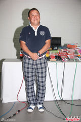 组图：曾志伟开发布会辞去演员协会会长一职