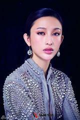 组图：张俪炫彩摩登之美诠释多面个性