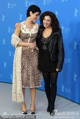 高清：《口红》发布会 导演乔纳森“斗鸡眼”耍宝