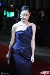 组图：张雨绮红裙明艳 高圆圆清新倪妮妩媚