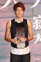 组图：吴克群抗拒一夜情 不排除与阿娇有发展空间