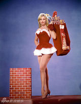 组图：盘点众大牌女明星经典旧日圣诞装