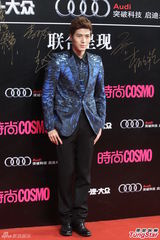 组图：张雨绮红裙明艳 高圆圆清新倪妮妩媚