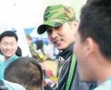 组图：李准基(李俊基)李东健等人参加第八届战友马拉松