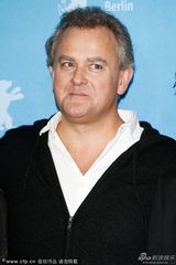 组图：《古迹卫士》克鲁尼与马特达蒙搭肩搞怪