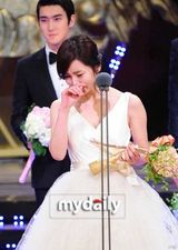 组图：韩国演员高贤贞获2010SBS演技大奖