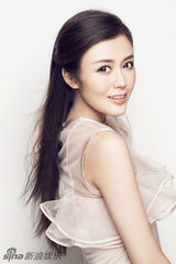 组图：汤晶媚纯美写真风情绽放